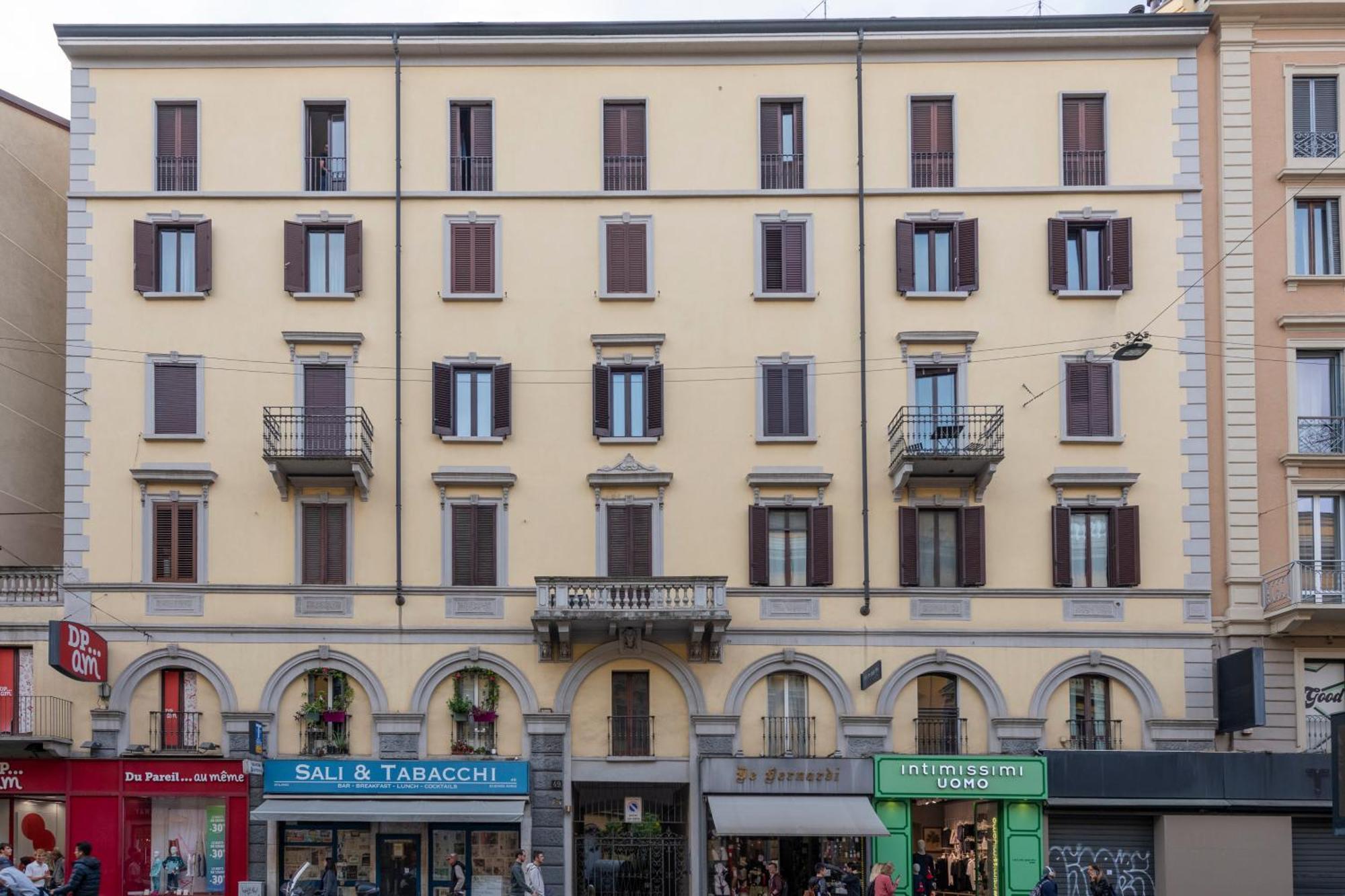 Bnbutler - Buenos Aires 49 - Lungo La Via Dello Shopping ミラノ エクステリア 写真